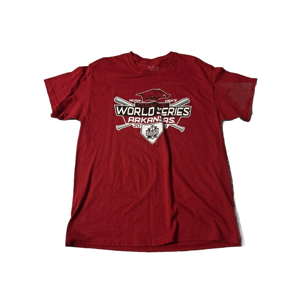 Arkansas Razorbacks 2018 NCAA College World Series Omaha Neb T Shirt Red L